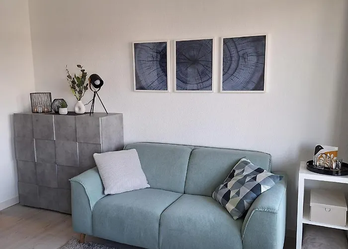 Apartamento Tinyflat33 In Mit Internet Balkon Stellplatz Magenta Tv Coblença